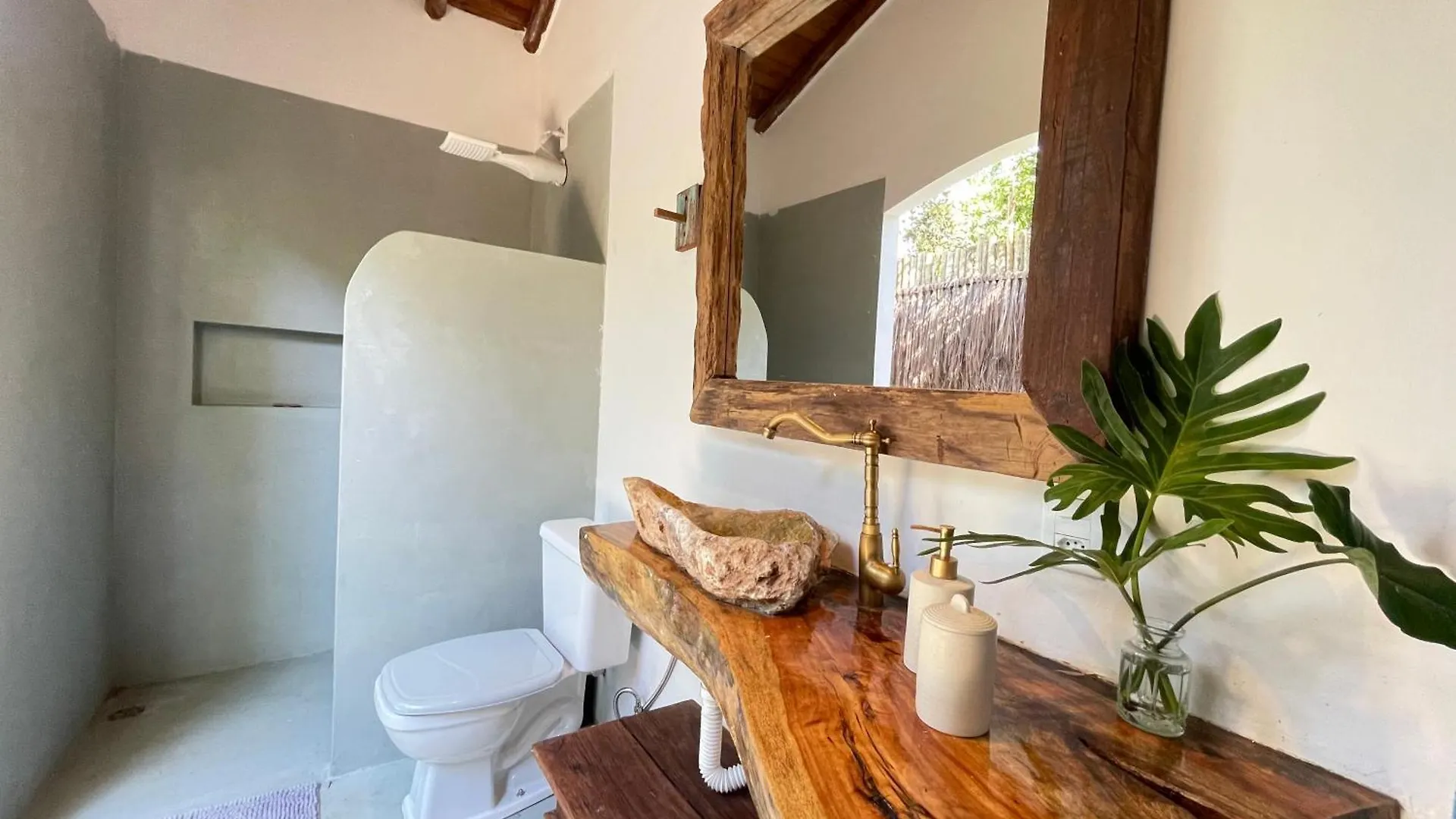 Trancoso Biriba Guest House